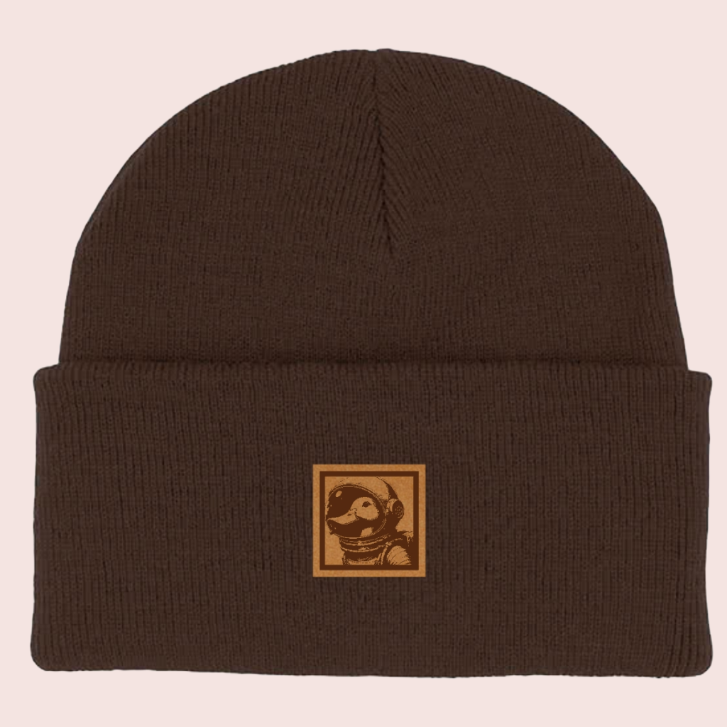Gorro con parche grabado "Astropato"