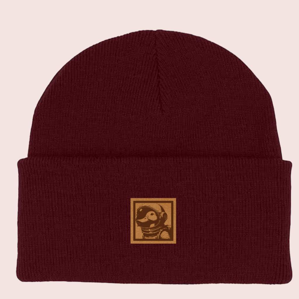 Gorro con parche grabado "Astropato"