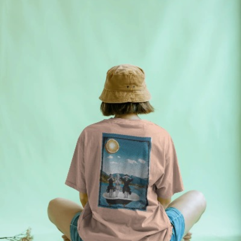 Camiseta "las tres sabias" regular fit