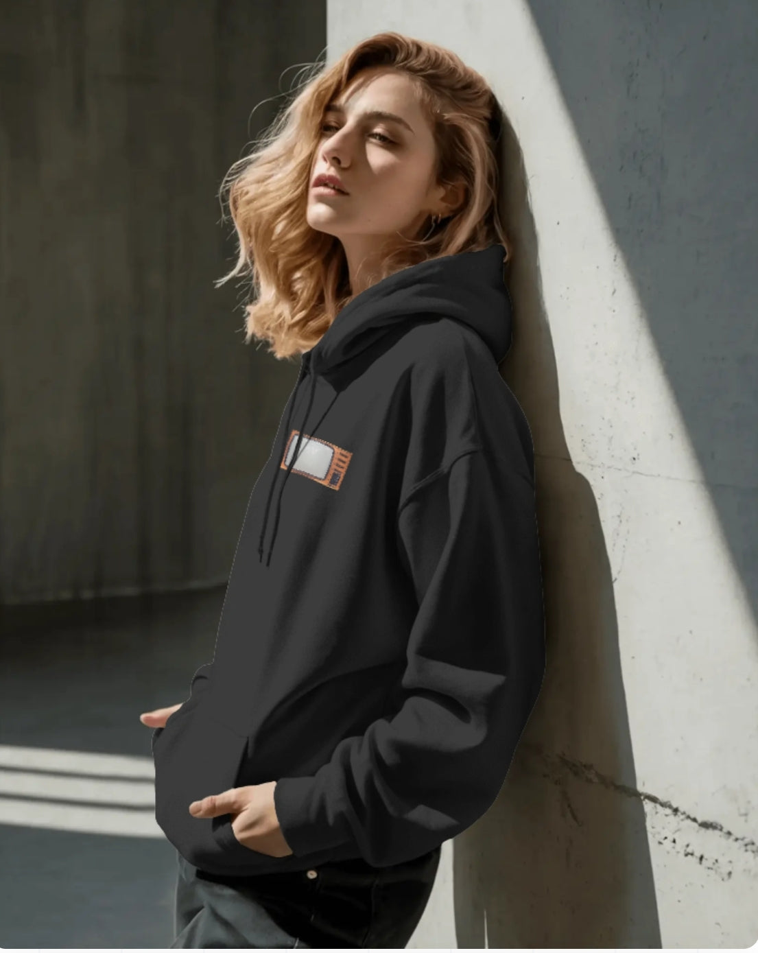 Hoodie "Telebista" regular fit
